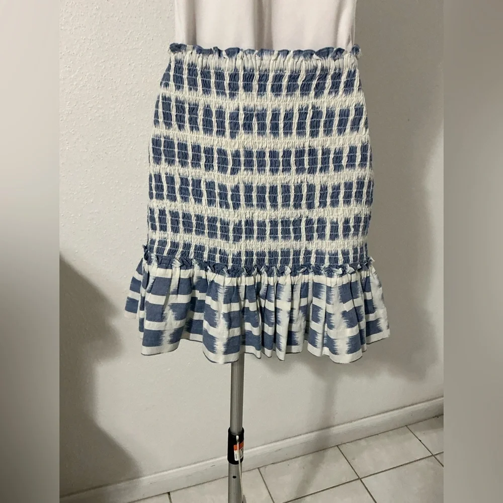 EUC Veronica Beard Aloya Smocked Skirt - Ecru Multi - Size Small
